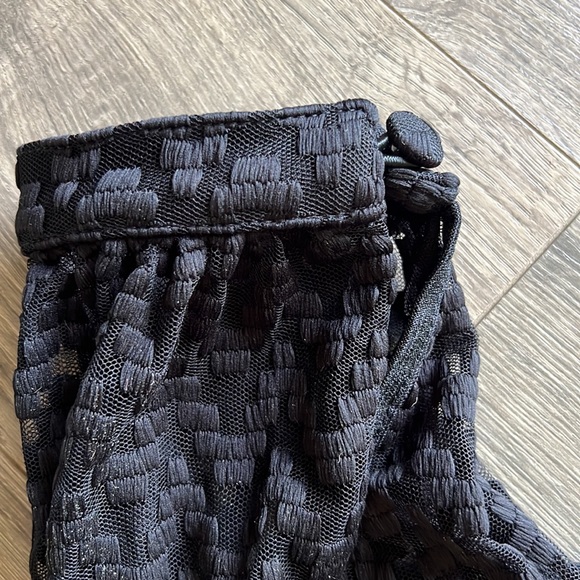 LauraByrnes 2016 fall collection top - Picture 2 of 11